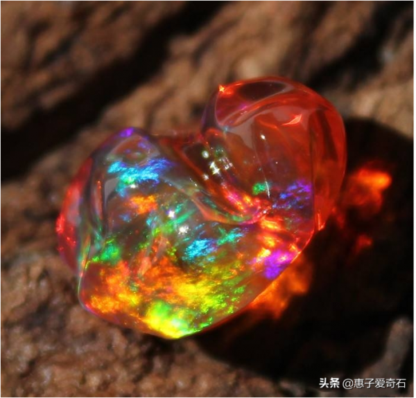 世界上最貴的八種石頭,不但外觀美麗,且價值遠超黃金 世界上最貴的八種石頭,不但外觀美麗,且價值遠超黃金