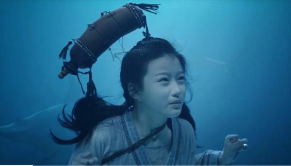 《斛珠夫人》開播，13歲小女主火了，全網都在誇她力壓大女主楊冪