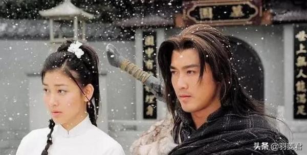 梁羽生武俠中為何許多人物年輕時很普通，到中年卻成為頂級高手？