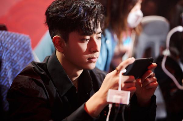 陳若軒現身微博電競全明星公益賽 電競文男主適配度滿分