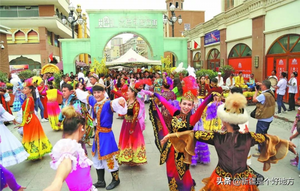 新疆這個地,逛、吃、買、玩 一個不落 新疆這個地,逛、吃、買、玩 一個不落