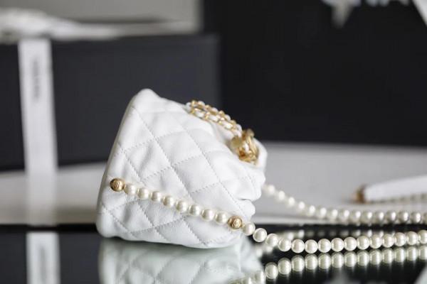 珠迷你水桶包 這樣的包包揹出去回頭率肯定高 珠迷你水桶包 這樣的包包揹出去回頭率肯定高