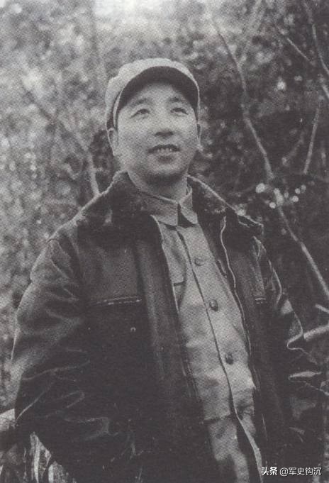 董其武入黨,北京軍區批不了,中央反覆研究答覆:希望你能理解 董其武入黨,北京軍區批不了,中央反覆研究答覆:希望你能理解