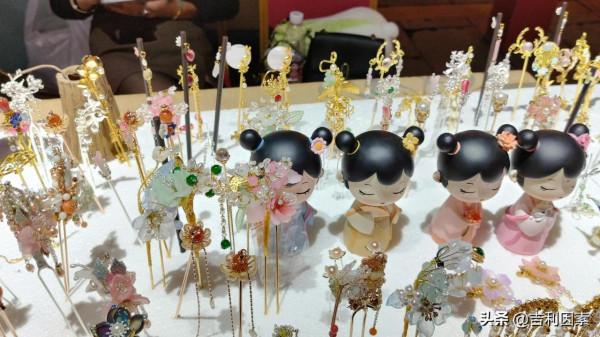 賞中秋燈會，遊夜美周莊