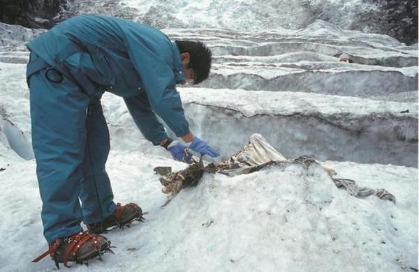 1991年,17人挑戰梅里雪山,一夜之間全部遇難,日記內容充滿詭異 1991年,17人挑戰梅里雪山,一夜之間全部遇難,日記內容充滿詭異