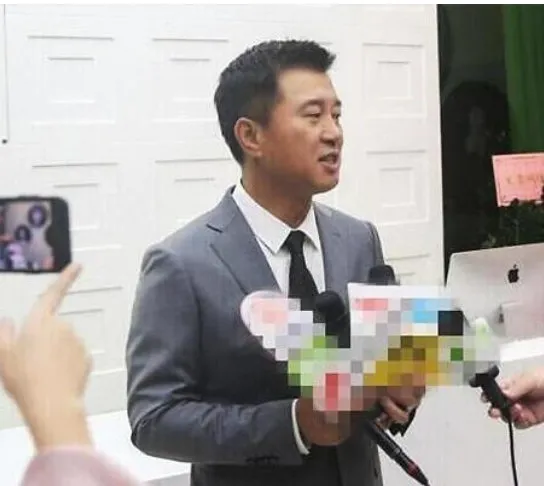 尹相傑、滿文軍、謝東：被吸毒毀掉事業的過氣歌手