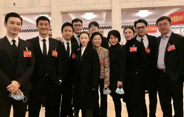 文代會明星陣容豪華,劉濤佟麗婭“靠邊站”,站C位的是90後影後 文代會明星陣容豪華,劉濤佟麗婭“靠邊站”,站C位的是90後影後