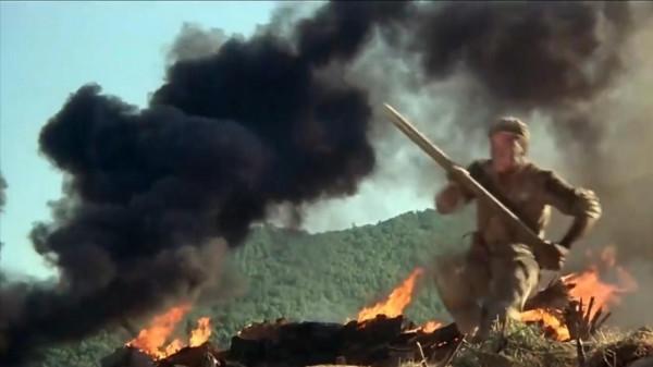 一場對美軍傷害不大但侮辱性極強的戰鬥，中美共拍了3部電影