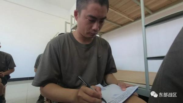 新兵入營已10天,他們表現怎麼樣? 新兵入營已10天,他們表現怎麼樣?