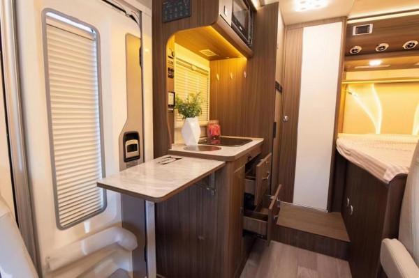 瑞弗T800房車 功能完備給您一個移動的家