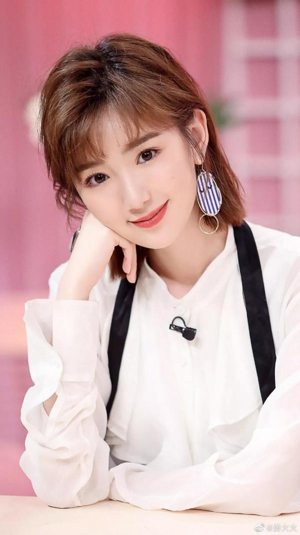 毛曉彤唯美桌布 毛曉彤唯美桌布