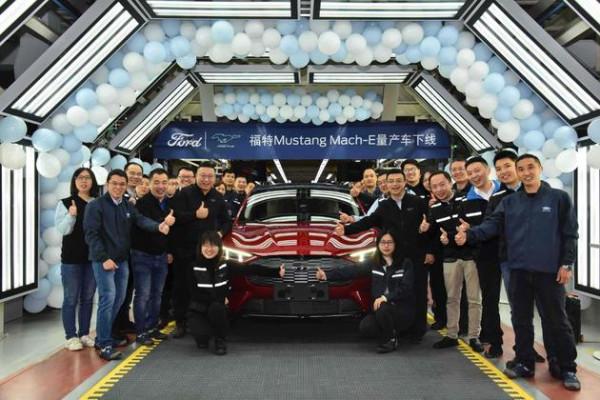 2022款福特Mustang Mach-E在海外上市 起售價約為27.89萬人民幣 2022款福特Mustang Mach-E在海外上市 起售價約為27.89萬人民幣