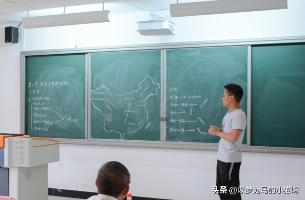 文科生:發展前景好的7大專業,競爭雖然激烈,但薪資待遇很不錯 文科生:發展前景好的7大專業,競爭雖然激烈,但薪資待遇很不錯