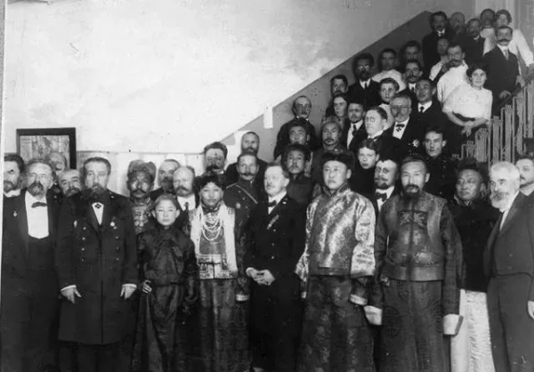 一文概述：近代歷史風暴中的蒙古族王公們