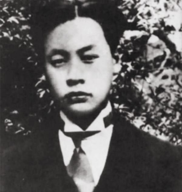 解放初期,擔任北上廣天津南京重慶首任領導的將帥是哪幾位? 解放初期,擔任北上廣天津南京重慶首任領導的將帥是哪幾位?