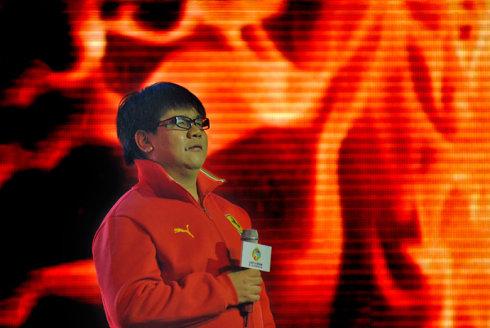 從勵志的盲人歌手到人人唾棄，楊光怎麼就走到了今天這種地步？