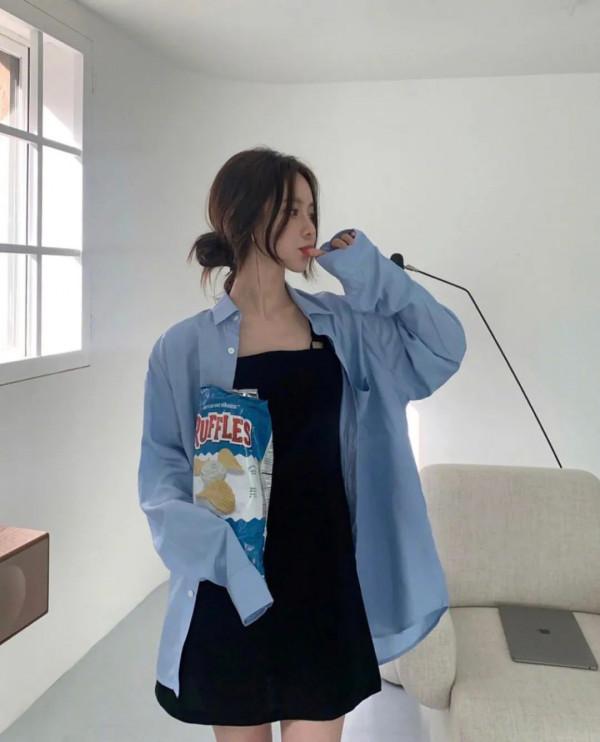 ins又火了一位時尚博主，她的9套高階又時髦穿搭，照著穿撩爆了