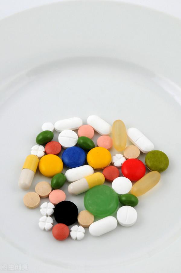 維生素B1、B2、B6、B12或葉酸不能和哪些藥物一起服用？