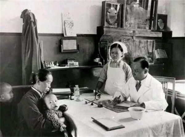 我軍4名傷員住院遇害,陳泊當即下令,禁止醫院所有工作人員外出 我軍4名傷員住院遇害,陳泊當即下令,禁止醫院所有工作人員外出