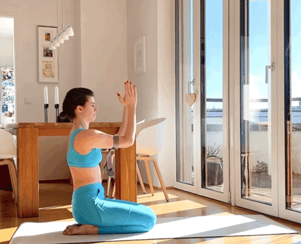 超詳細！10個瑜伽體式，教你循序漸進肘倒立