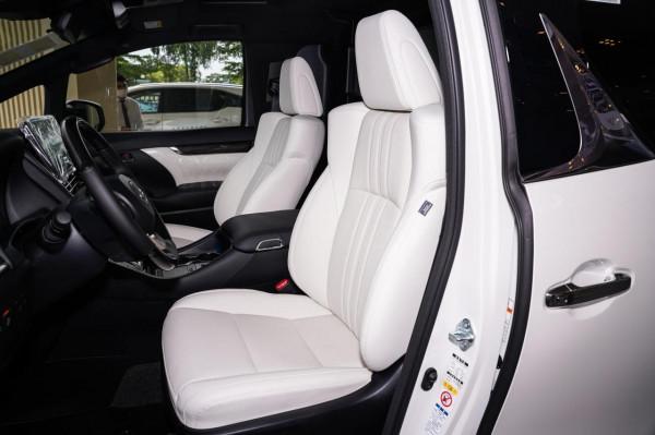 這款MPV,售價146.6萬,比埃爾法更“壕”,後排是老闆們的最愛 這款MPV,售價146.6萬,比埃爾法更“壕”,後排是老闆們的最愛