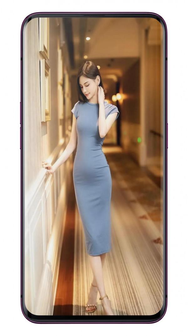 桌布：女性旗袍裝