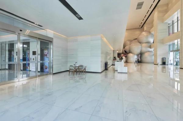 美石美玉？科技與自然融合誕生的美學