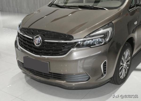 軸距超過3米的合資MPV！搭2.0T+9AT，實拍體驗別克GL8最低配版！