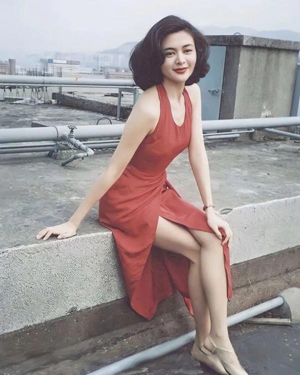 講真的|90年代的港風穿搭,今天看起來真時髦啊 講真的|90年代的港風穿搭,今天看起來真時髦啊