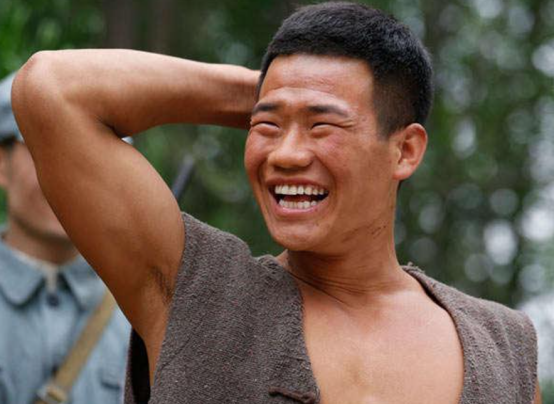 從火遍全國，到“眾人唾棄”，嘎子哥是如何自“毀”前程的？