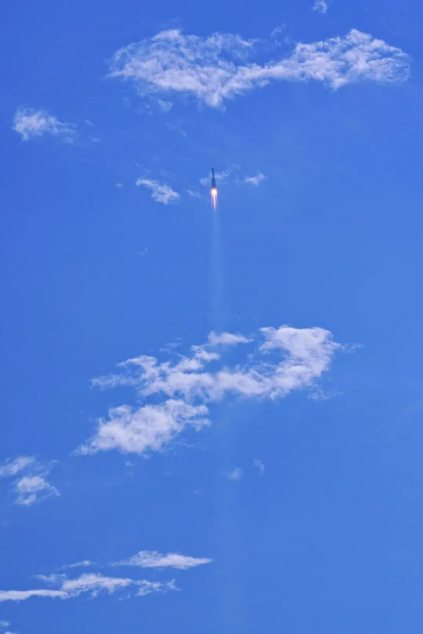 和廣東打了50架,也沒在“誰更會吃雞”這個問題上分出高下 和廣東打了50架,也沒在“誰更會吃雞”這個問題上分出高下