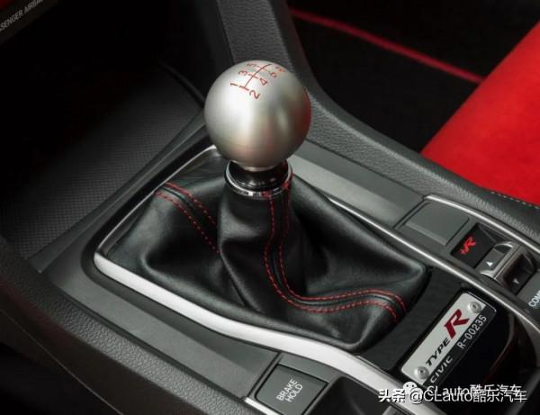 「 硬核教程 」認真講，如何評判一臺車的“驅動性”？