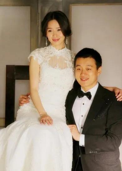 《門第》屌絲逆襲的愛情,完美女性羅小貝嫁給屌絲何春生 《門第》屌絲逆襲的愛情,完美女性羅小貝嫁給屌絲何春生