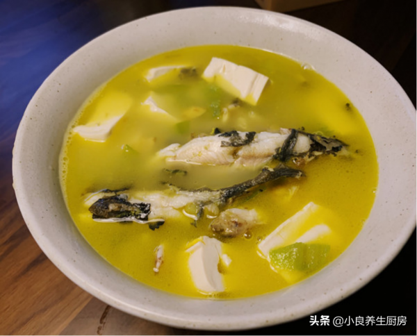 初冬到,遇到這魚別手軟,我家隔2天吃一回,肉肥刺少湯汁鮮 初冬到,遇到這魚別手軟,我家隔2天吃一回,肉肥刺少湯汁鮮