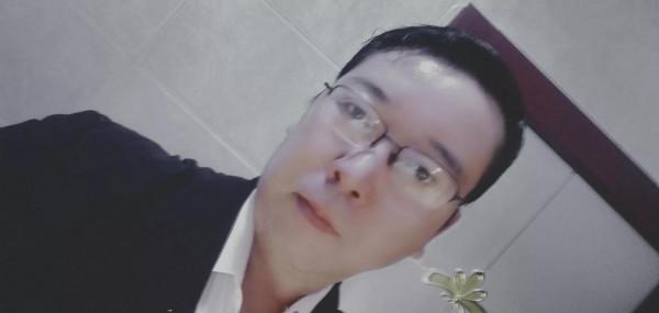 老李的朋友圈（短篇小說）