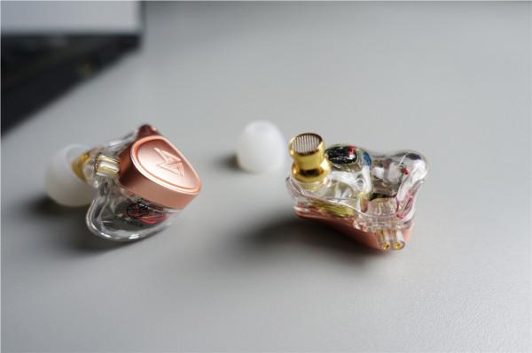 有線耳機才是聽音樂最好拍檔，KZ-ZEXpro靜電耳機評測