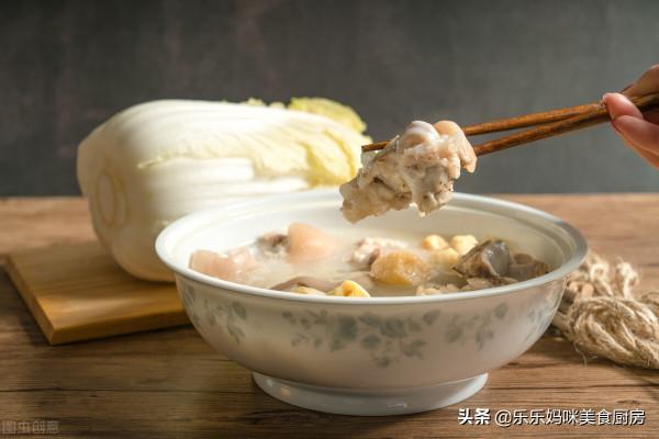 坐月子時，建議常喝的4碗湯，簡單又營養，純母乳餵養無壓力