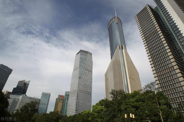 中國樓市進入下行通道，但為何賣房人不著急呢？