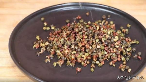 椒鹽最正宗的做法,30年大廚的老經驗,講解詳細到位,實在太香了 椒鹽最正宗的做法,30年大廚的老經驗,講解詳細到位,實在太香了