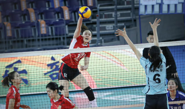 江蘇女排一傳成難題，吳晗一傳效率7%，倪非凡仍對大力跳發不適應