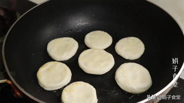 糯米粉這樣做太好吃了，香甜軟糯，女兒隔三差五點名要吃