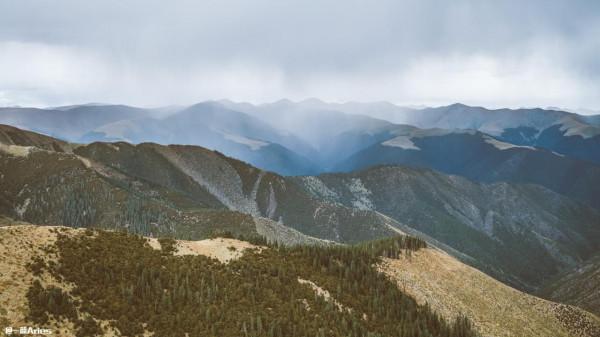 電車自駕318第二集｜深入川西，風景迷人，充電挺耗時