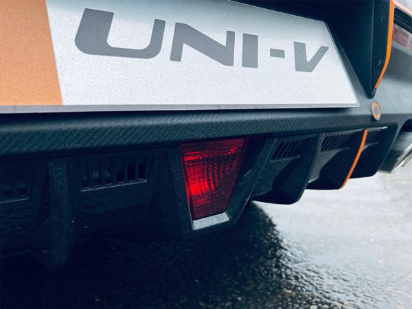 電動尾翼/閥門排氣/彈射起步全部到位 首試全新長安UNI-V