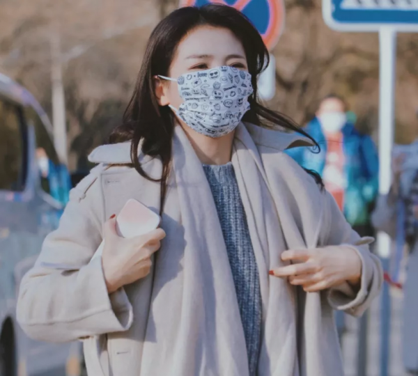 春晚第四次聯排來了！眾星現身狀態好，趙麗穎躲鏡頭，賈玲調侃