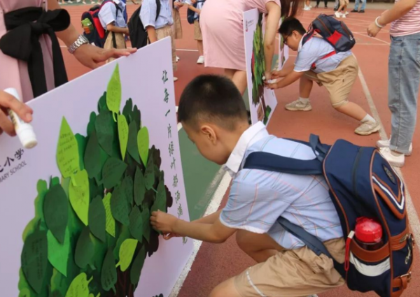 取消小學一二年級家庭作業,後果已經出現,教師:孩子看不懂試卷 取消小學一二年級家庭作業,後果已經出現,教師:孩子看不懂試卷