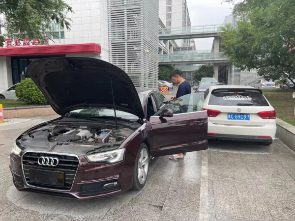 「諾粉來稿」溜背奧迪A5買回家,3.0T誇戳開起來笑哈哈 「諾粉來稿」溜背奧迪A5買回家,3.0T誇戳開起來笑哈哈