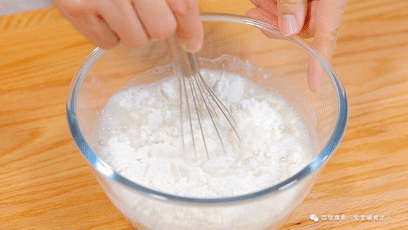 1盆麵粉3個蛋,2分鐘做一張!不愧是本月口碑第一 1盆麵粉3個蛋,2分鐘做一張!不愧是本月口碑第一