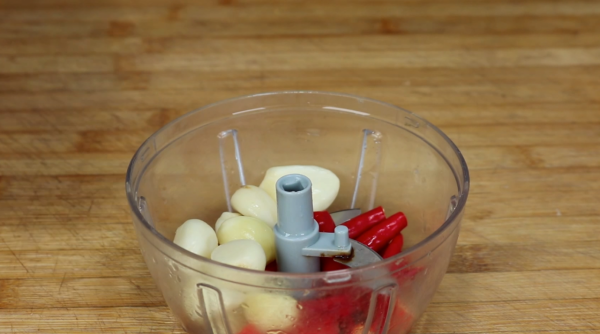 80歲外婆教我的萬能涼拌汁,拌什麼都好吃,香辣開胃,真得勁 80歲外婆教我的萬能涼拌汁,拌什麼都好吃,香辣開胃,真得勁