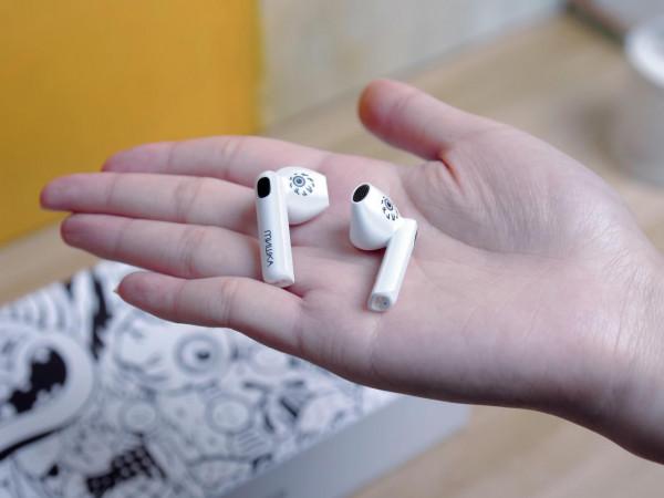 新款個性耳機開箱，這或許是塗鴉藝術與數碼玩物最前衛的一次碰撞