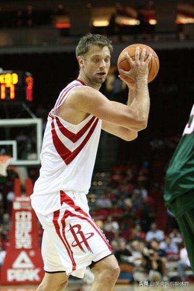 剛剛!2簽約1退役官宣,火箭舊將告別NBA 剛剛!2簽約1退役官宣,火箭舊將告別NBA